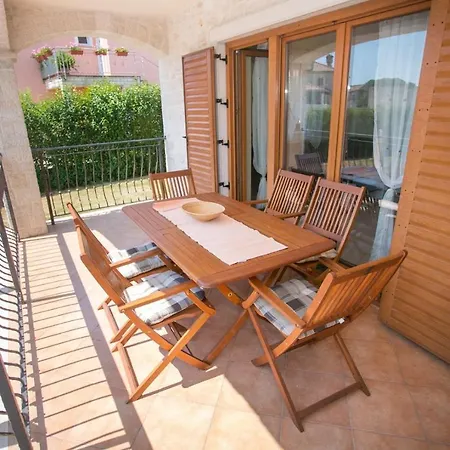 Villa Nevena In Porec For Max 10 Persons 6km From The